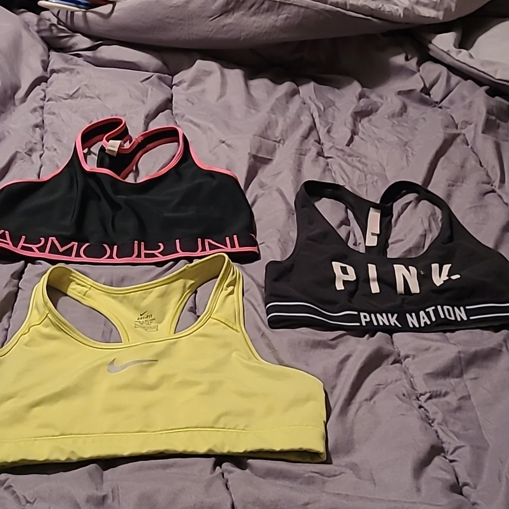 Sports bra bundle - Picture 1 of 1